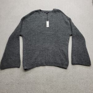 Romeo & Juliet Couture Women’s Knit Pullover Sweatshirt Charcoal Gray  Medium